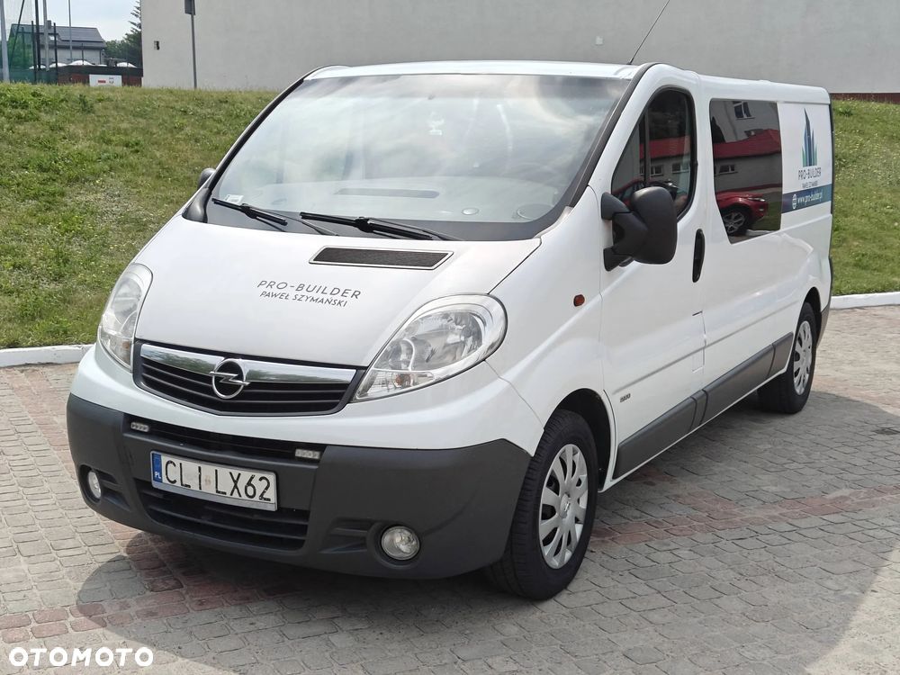 Opel Vivaro - 2