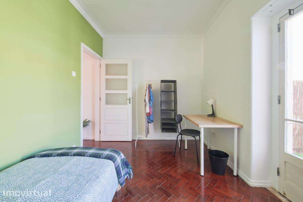 Quarto - localizado em Arroios Lisbon - Grande imagem: 3/33