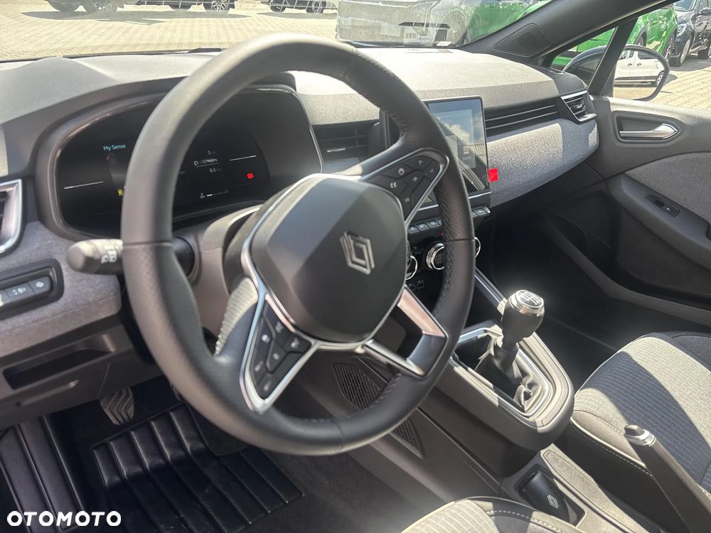 Renault Clio 1.0 TCe Techno - 9