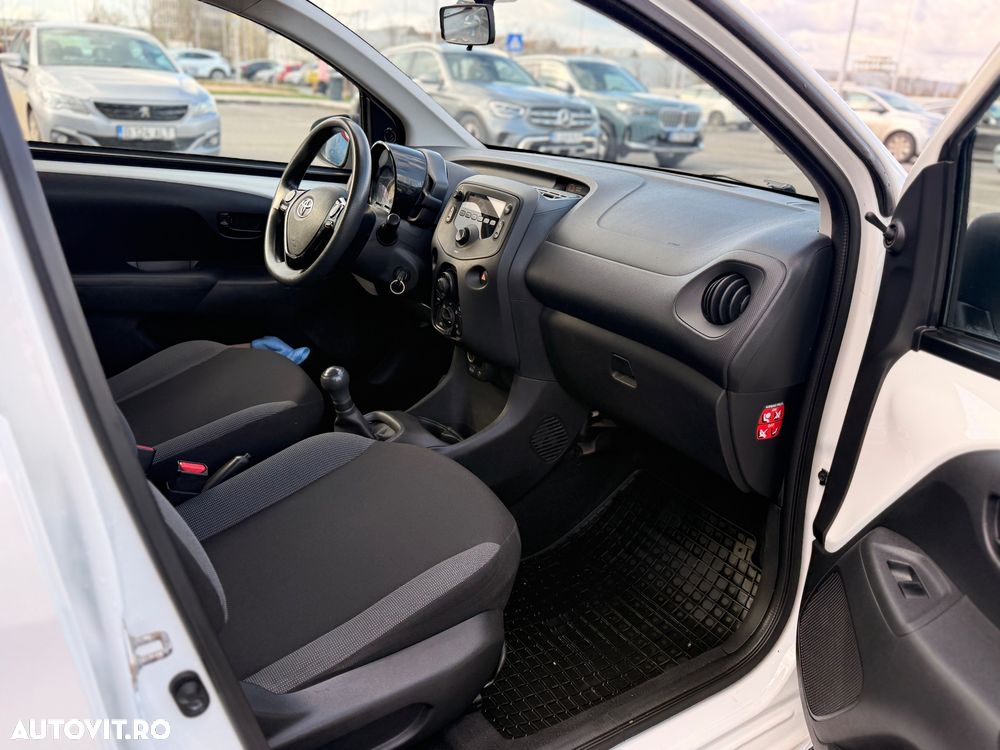 Toyota Aygo x-cite - 8