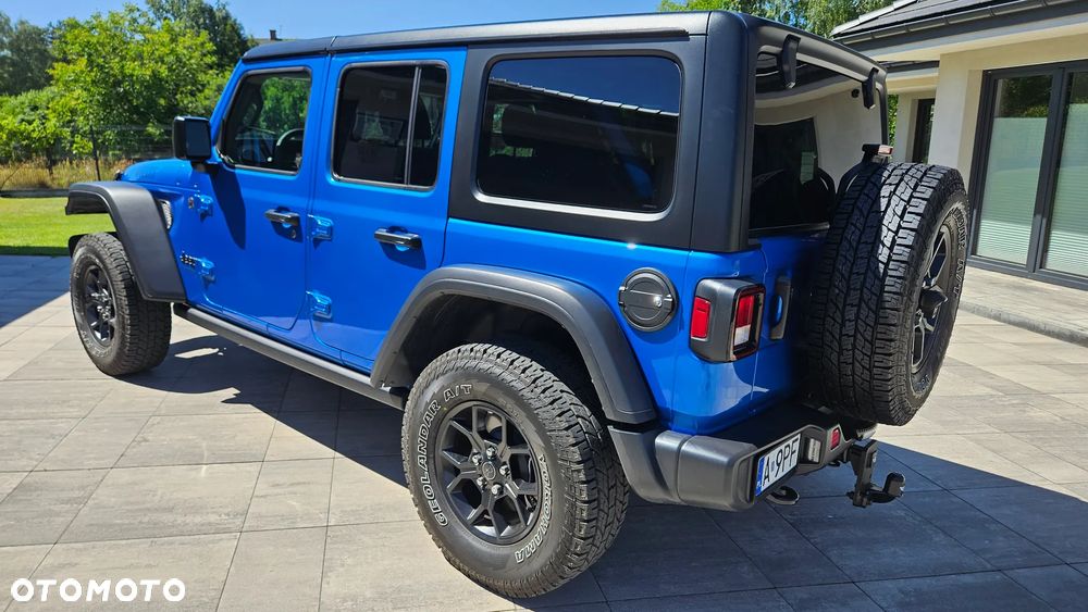 Jeep Wrangler - 4