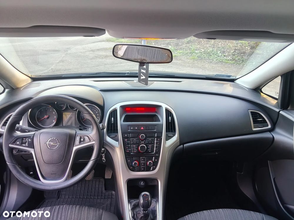 Opel Astra 1.4 ecoFLEX - 24