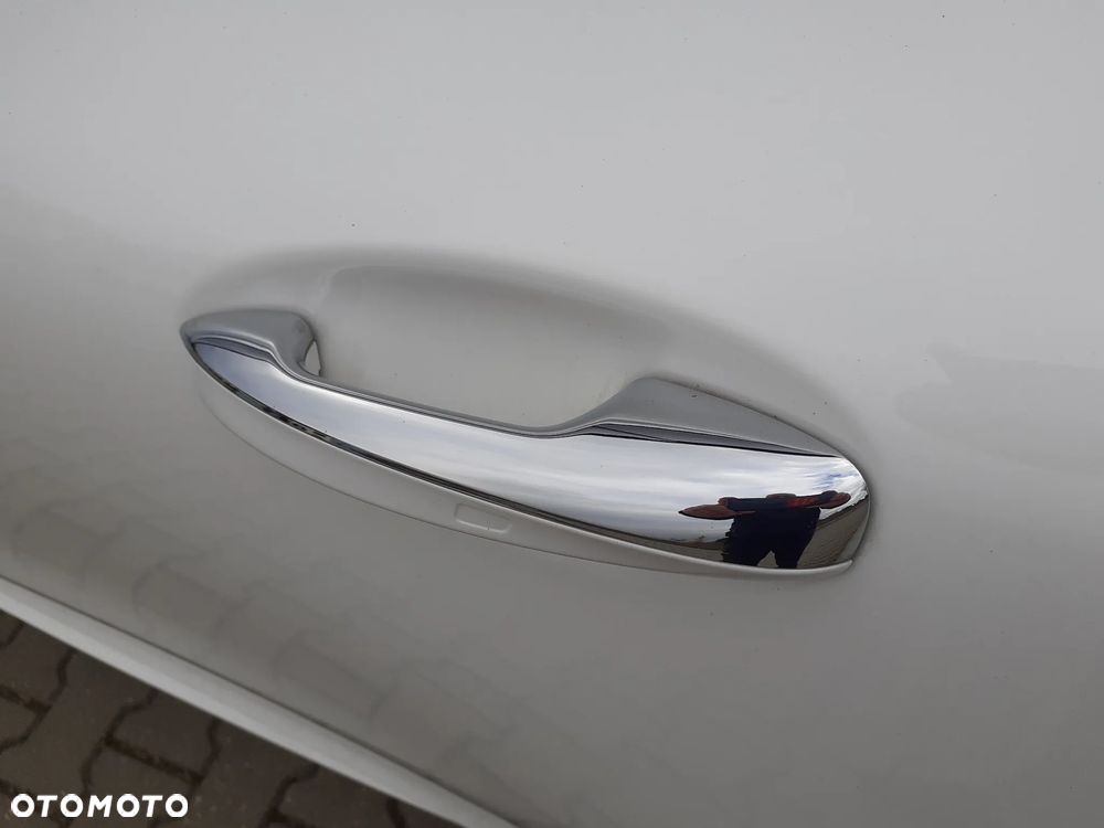 Mercedes-Benz CLA 200 mHEV AMG Line 7G-DCT - 16