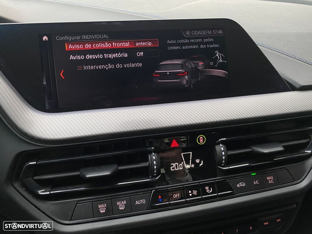 BMW 118 i Pack Desportivo M Auto - 17