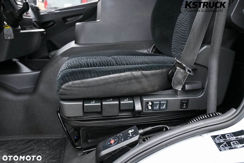 Mercedes-Benz Atego kontener 7,25 - 19