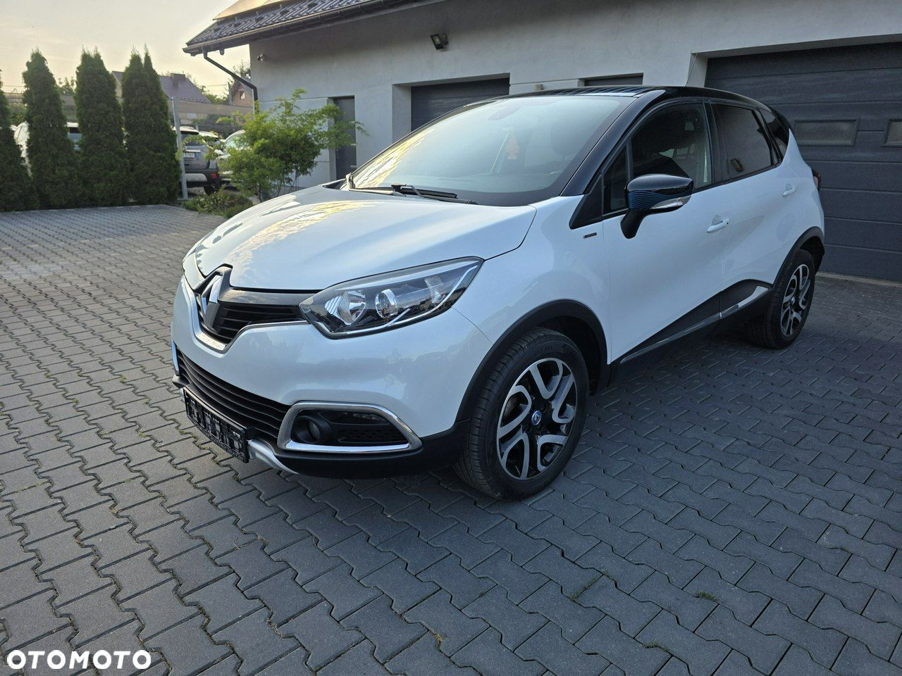 Renault Captur - 3