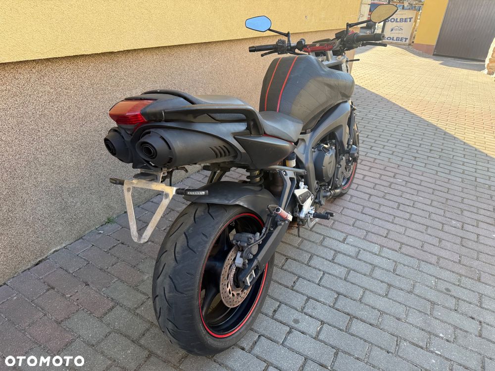 Yamaha FZ6 - 8