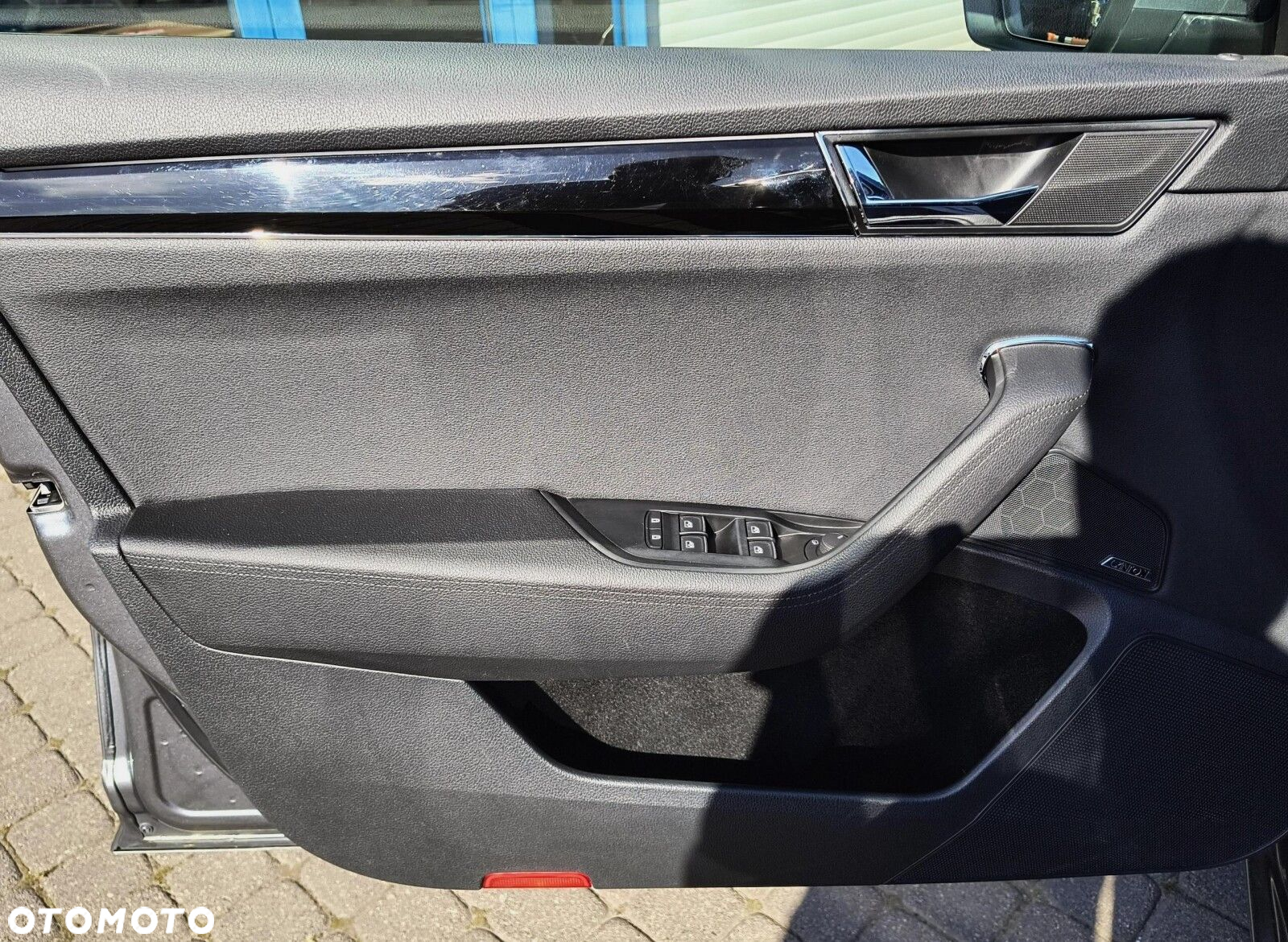 Skoda Superb 2.0 TDI SCR L&K DSG - 22