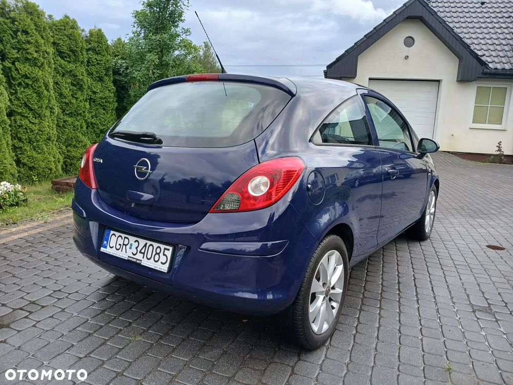 Opel Corsa - 12