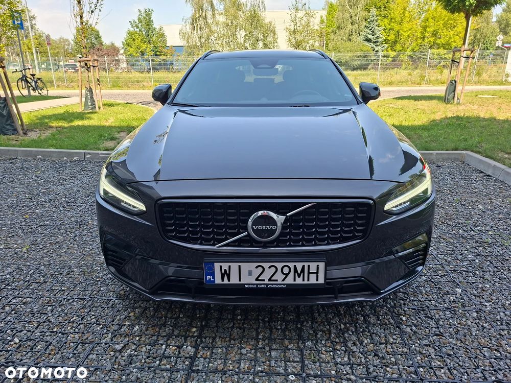 Volvo V90 T8 AWD Plug-In Hybrid R-Design - 3