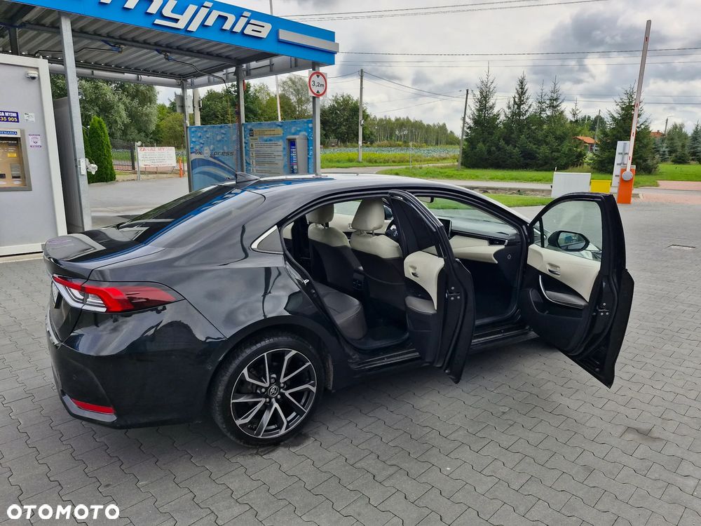 Toyota Corolla 1.6 Executive MS - 17