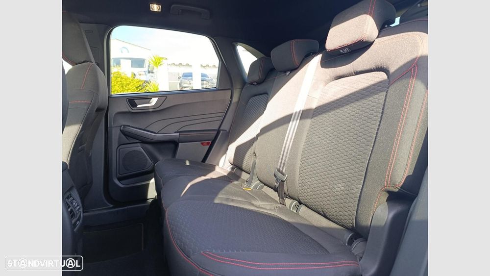 Ford Kuga 1.5 EcoBoost ST-Line - 20