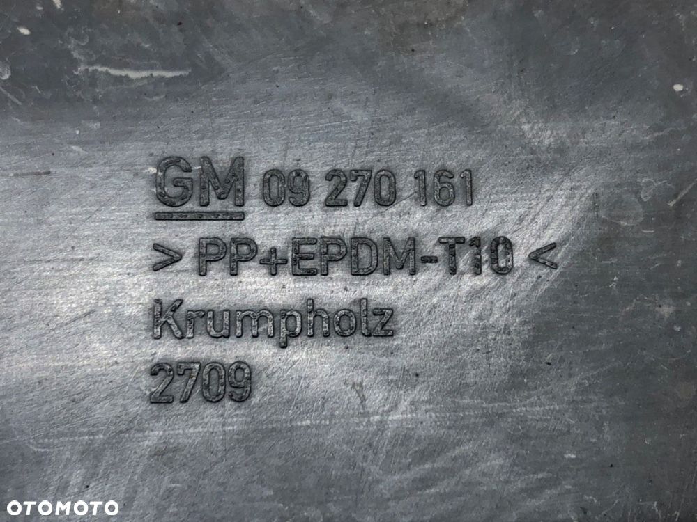 KRATKA ZDERZAKA ŚRODKOWA - 260.00 PLN - OPEL ASTRA G coupe (T98) 2000 - 2005 1.8 16V (F07) 92 kW - 5