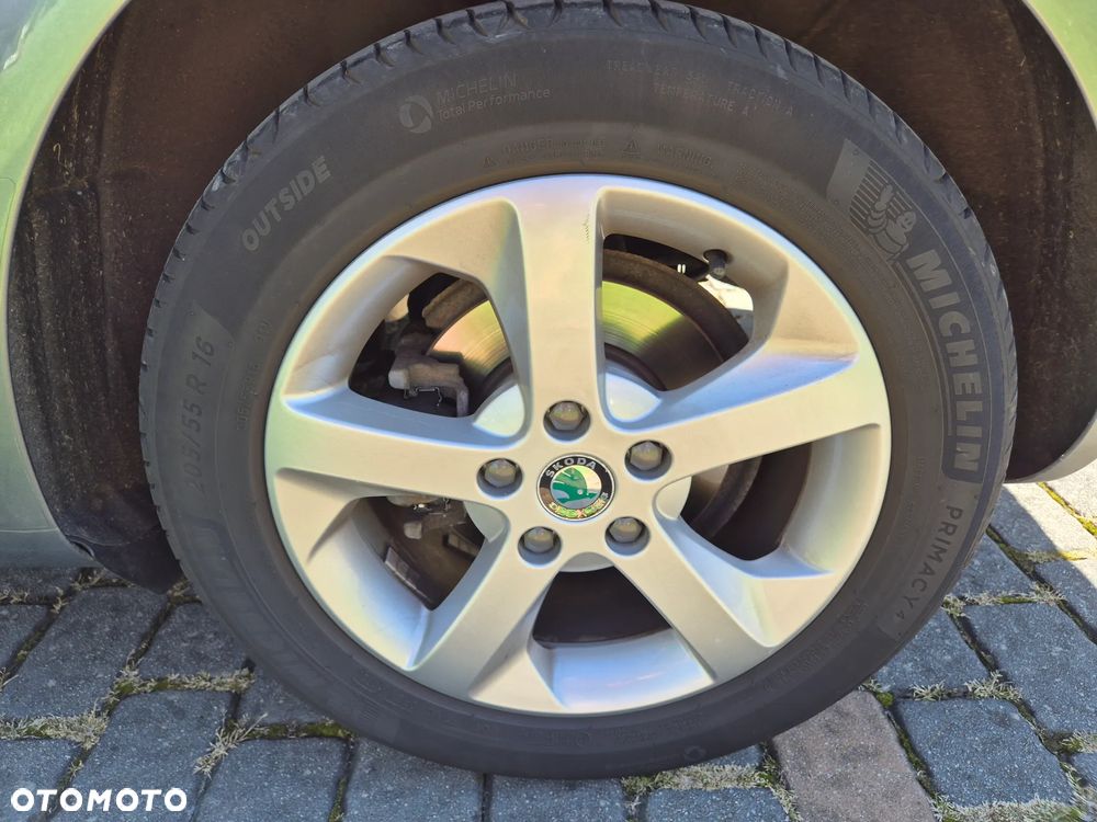 Skoda Octavia Combi 2.0 TDI Elegance - 21