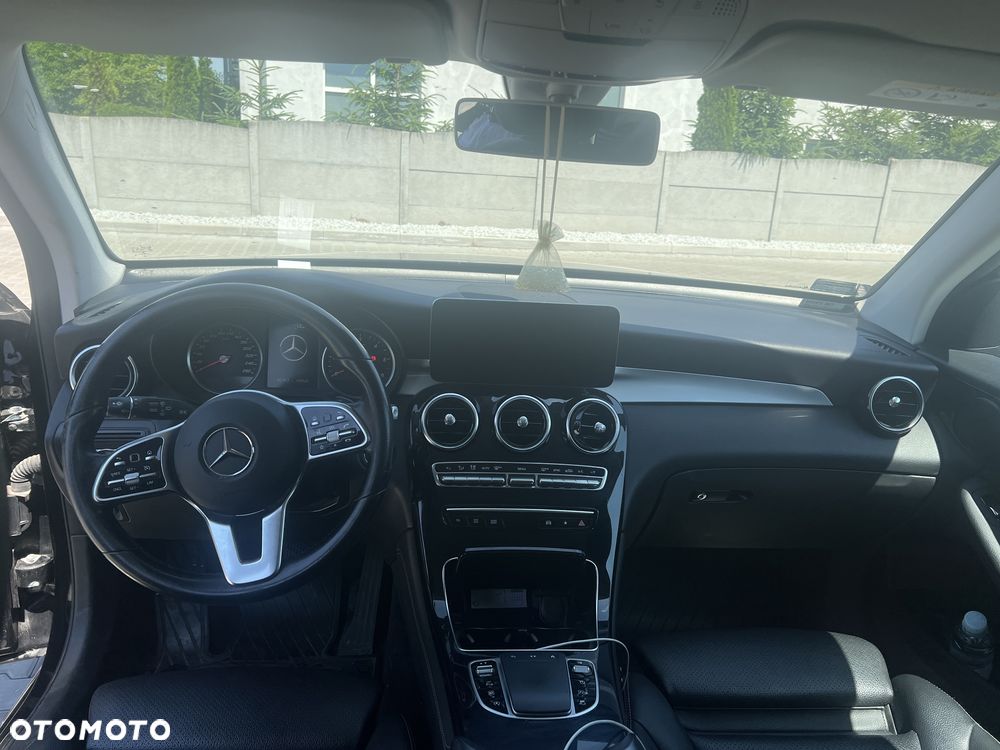 Mercedes-Benz GLC - 7
