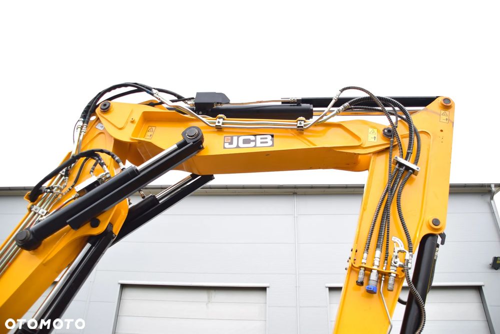 JCB 86C-2 T.A.B. - 16