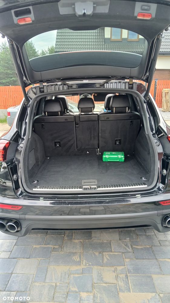 Porsche Cayenne S E-Hybrid Platinum Edition - 8