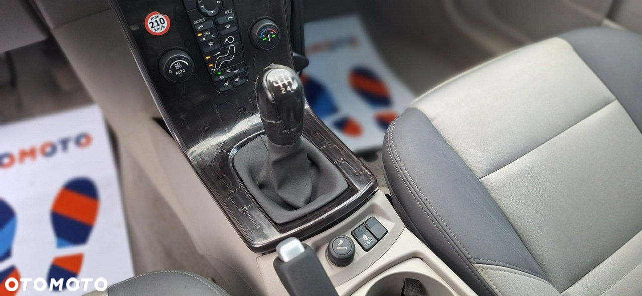 Volvo V50 - 14