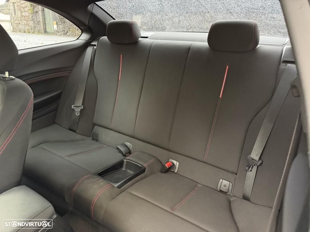 BMW 218 d Coupe Line Sport - 10