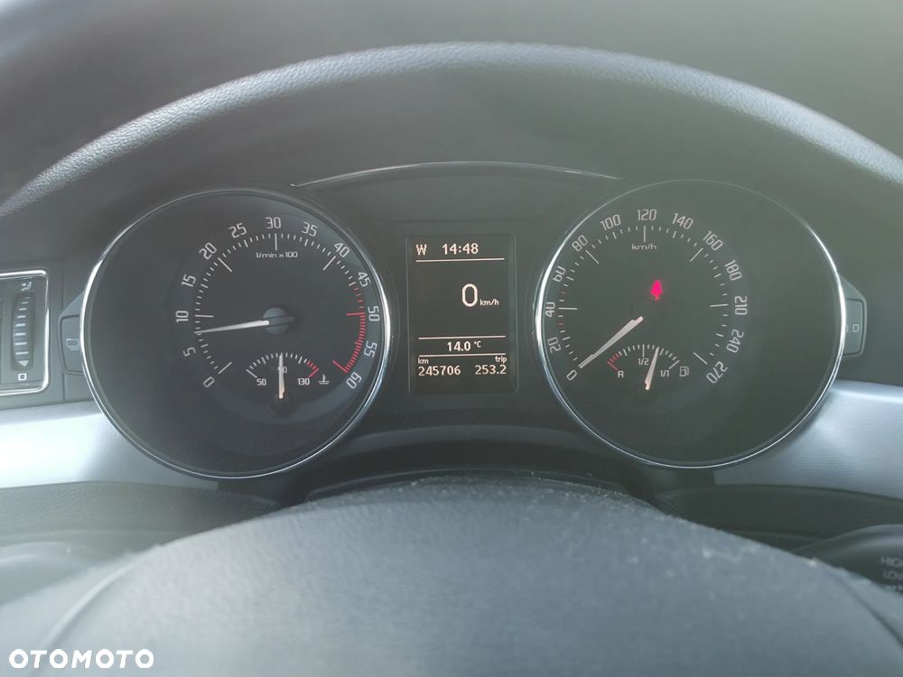 Skoda Superb 1.6 TDI Ambition Greenline - 12