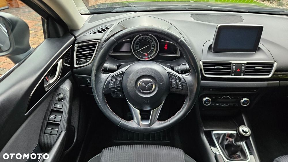 Mazda 3 - 16