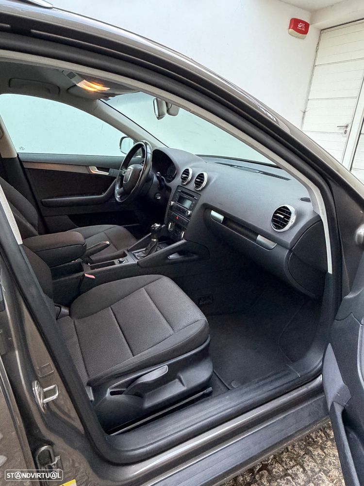 Audi A3 Sportback 1.6 TDI Attraction - 5
