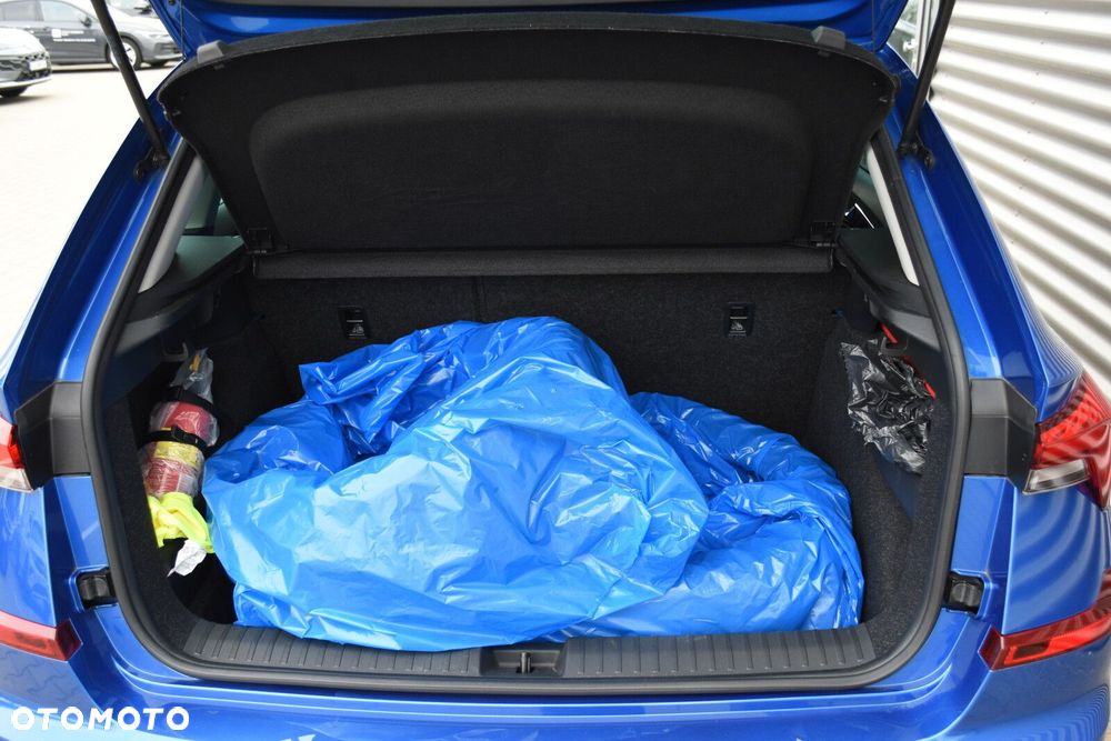 Skoda Kamiq 1.0 TSI Selection DSG - 37