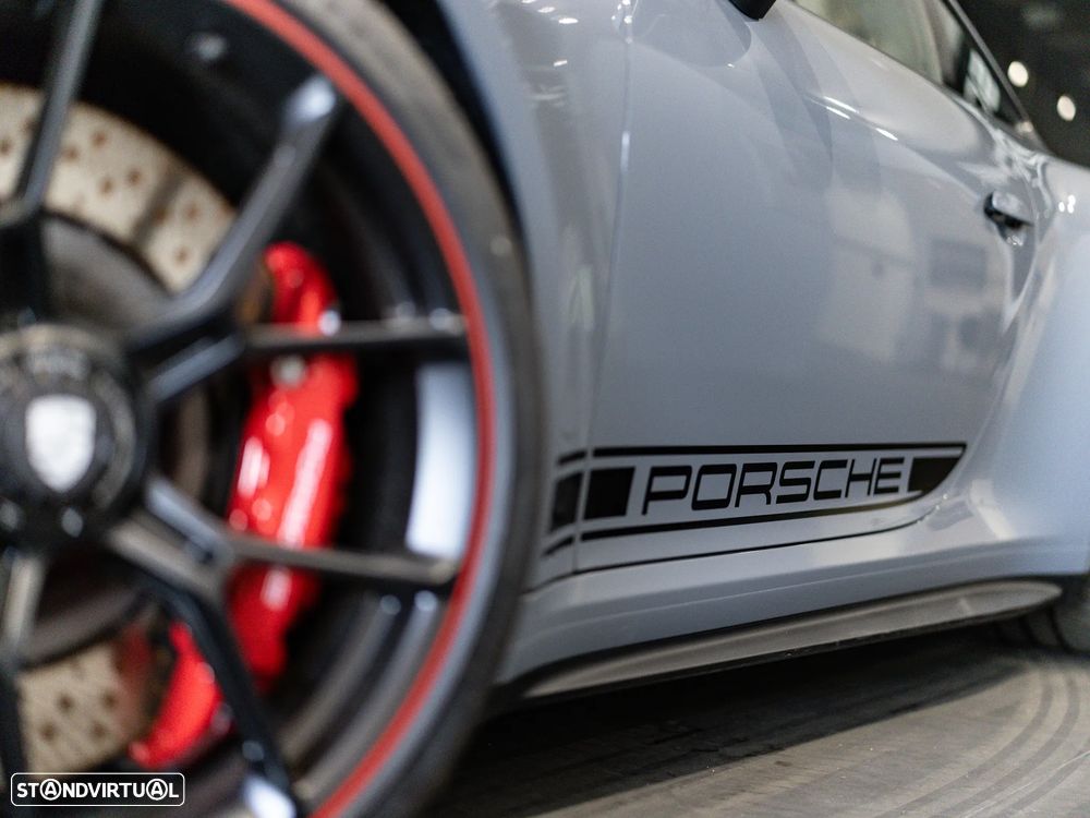 Porsche 911 (992) GT3 Touring Package PDK - 15