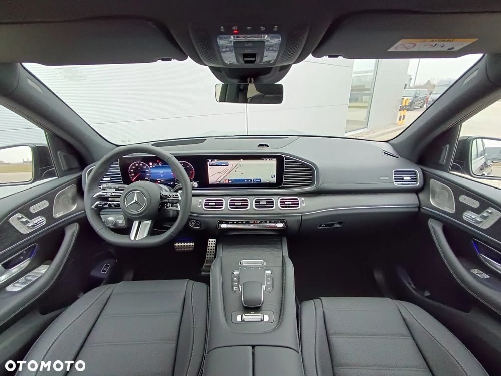 Mercedes-Benz GLS - 7