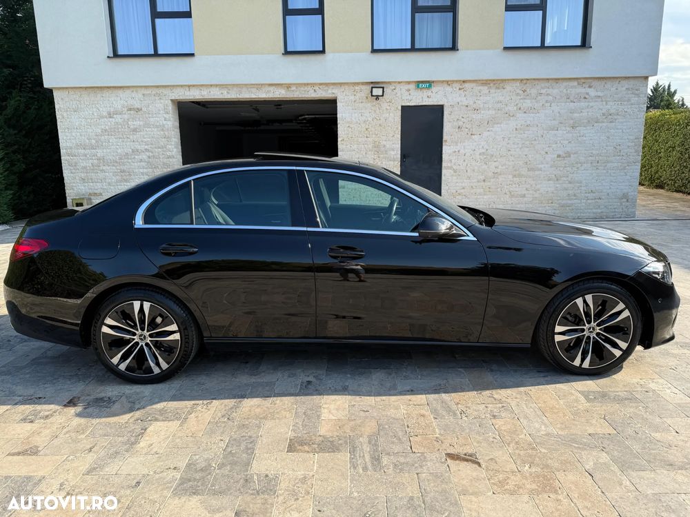 Mercedes-Benz C 220 d T 9G-TRONIC Avantgarde - 3