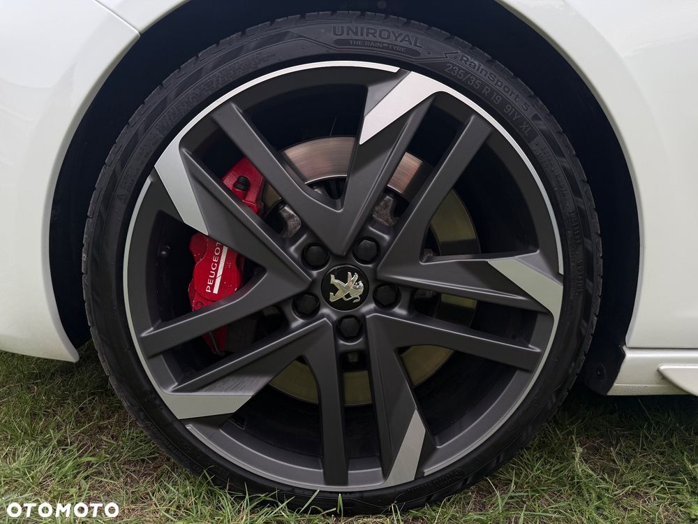Peugeot 308 1.6 e-THP GTi by Sport S&S - 26