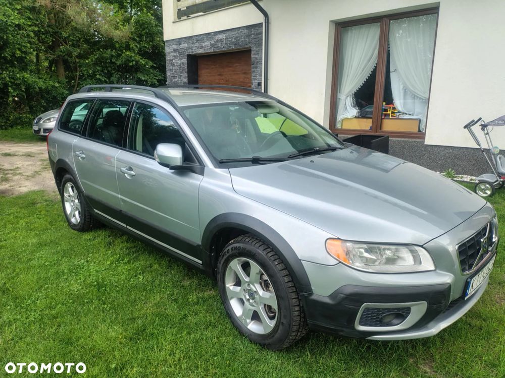 Volvo XC 70 - 1