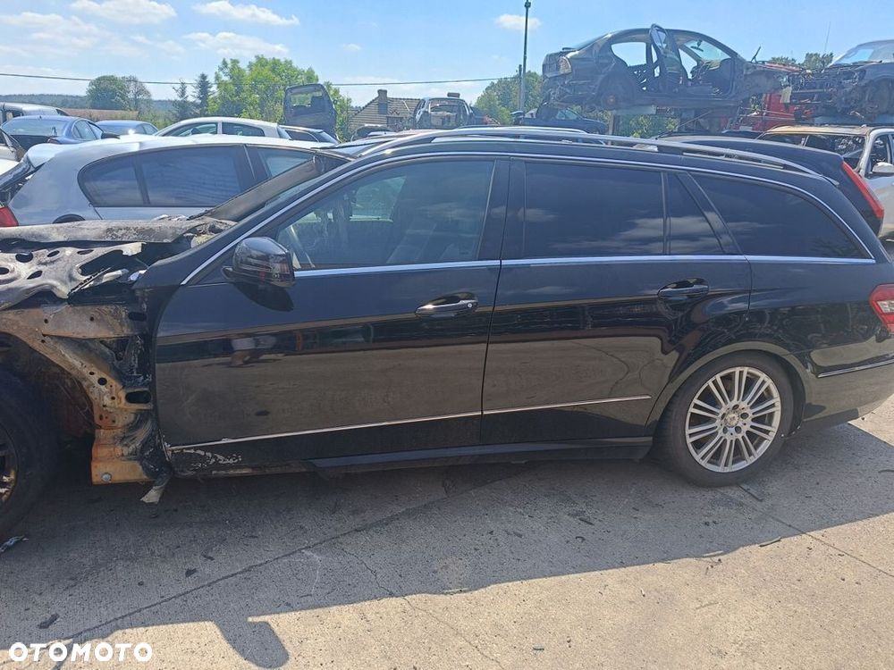 MERCEDES W212 KOMBI SZYBA KAROSERYJNA TYŁ LEWA PRAWA - 5