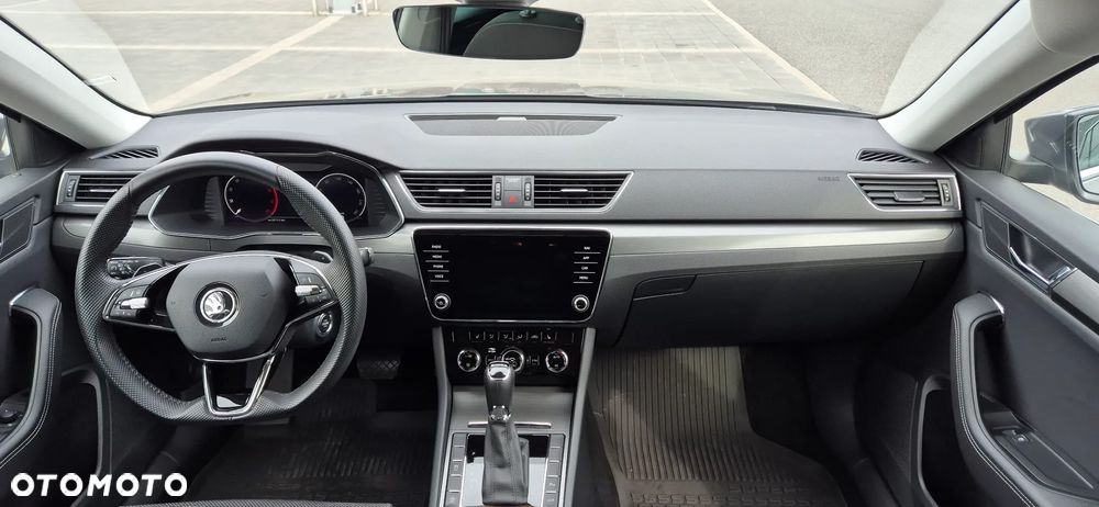 Skoda Superb 2.0 TDI SCR Style DSG - 9