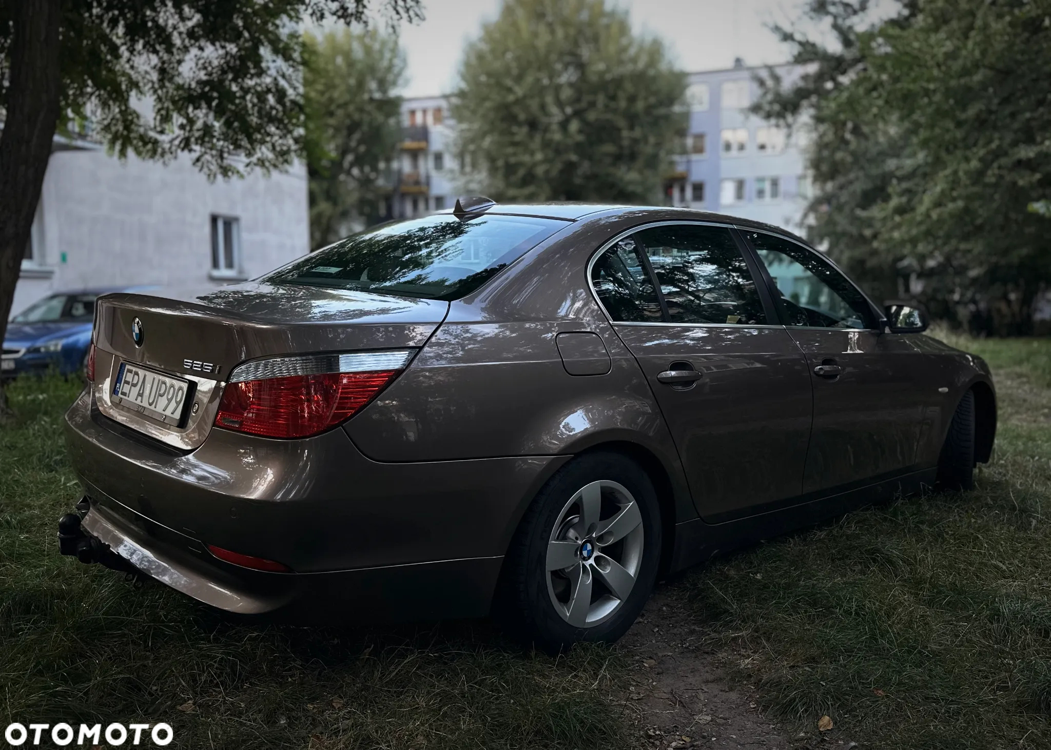 BMW Seria 5 525i - 4