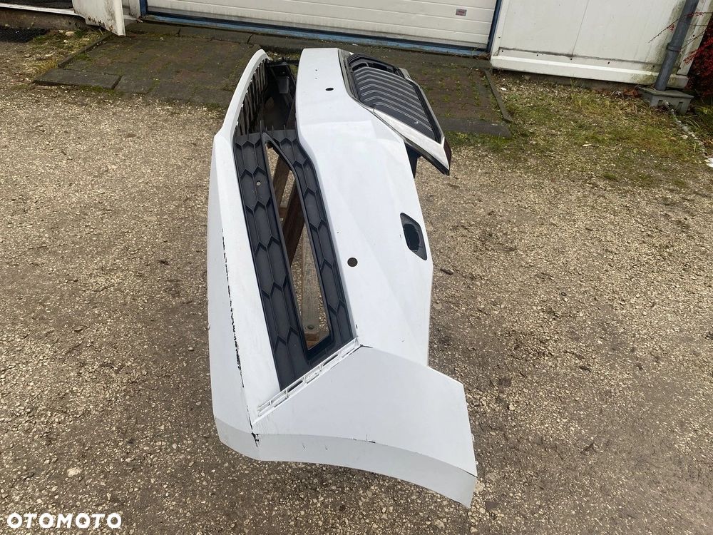 ZDERZAK PRZÓD PRZEDNI SKODA SUPERB III LIFT 19-23 SPORTLINE 3V0807221M Z KRATKAMI I PODŁOGĄ - 7