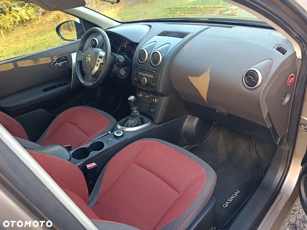 Nissan Qashqai 2.0 4 x 4 acenta - 8
