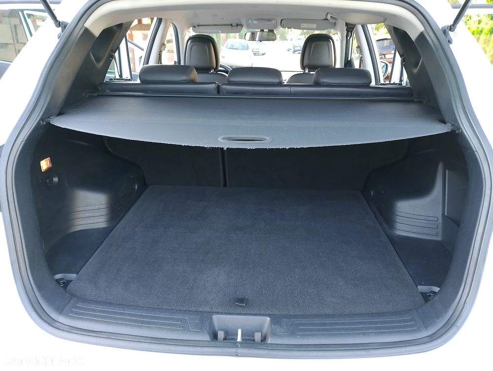 Hyundai ix35 2.0 CRDi Premium 2WD - 21