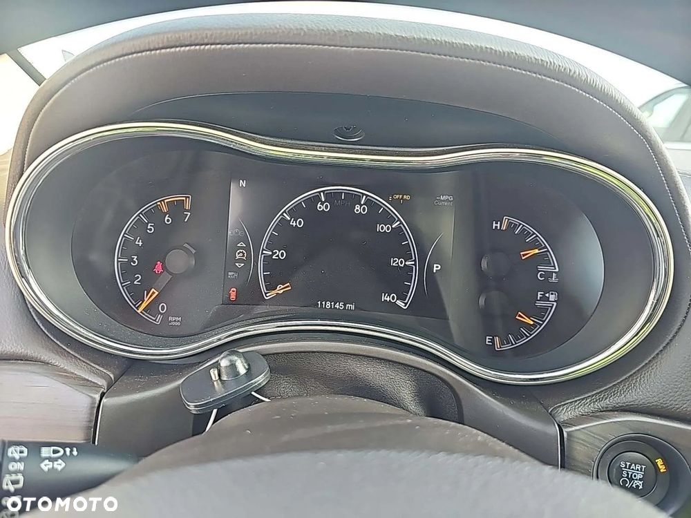 Jeep Grand Cherokee 5.7 V8 HEMI Overland - 13