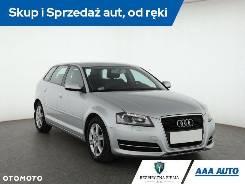 Audi A3 Sportback - 3