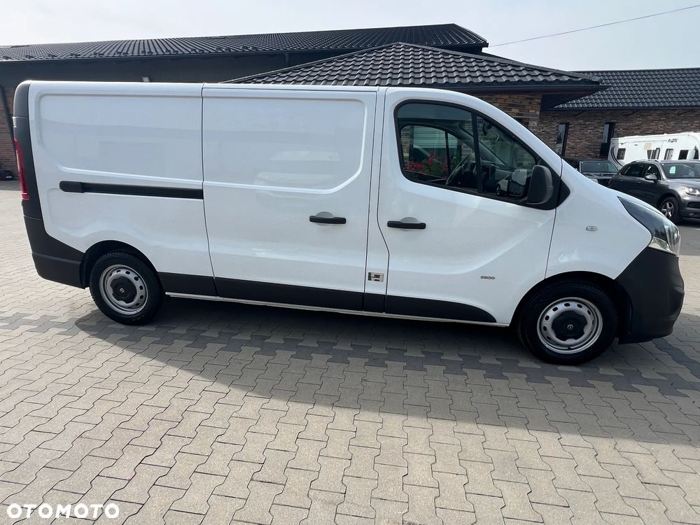 Opel Vivaro - 2