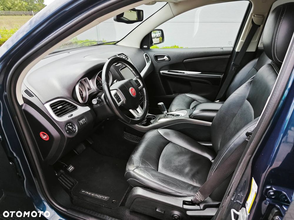 Fiat Freemont 2.0 Multijet 16V DPF Automatik Allrad Black Code - 15