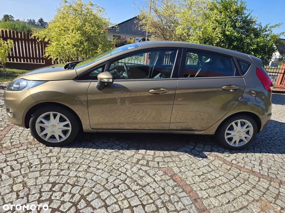 Ford Fiesta 1.25 Gold X EU5 - 4