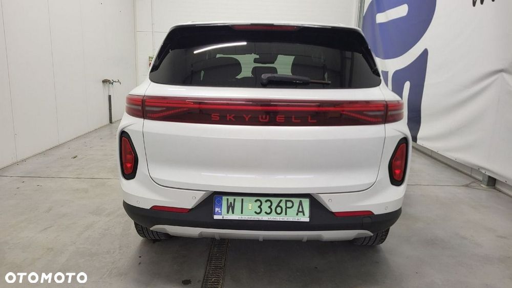 Skywell ET5 72kWh Luxury - 7