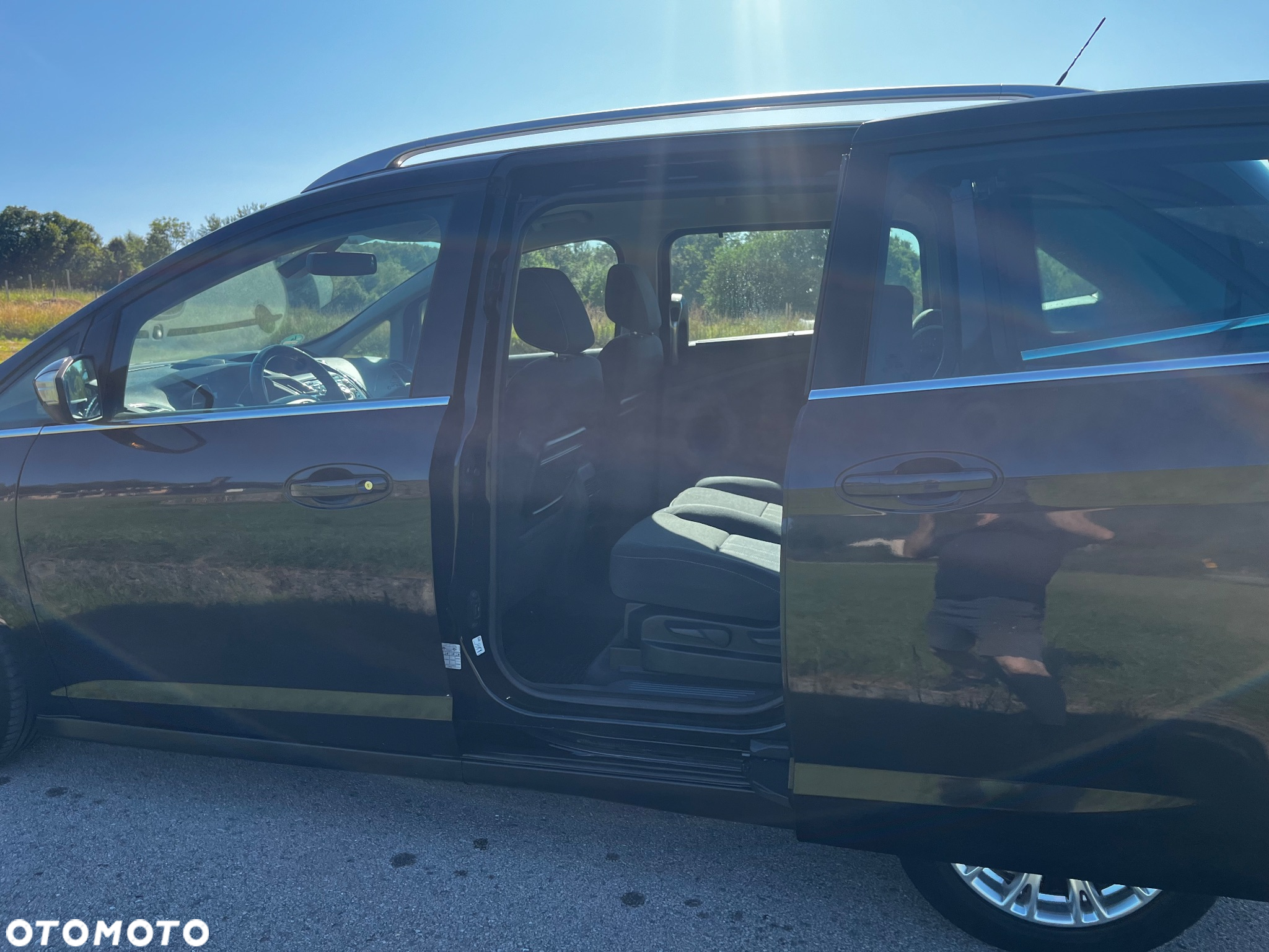 Ford C-MAX 1.6 EcoBoost Titanium - 12