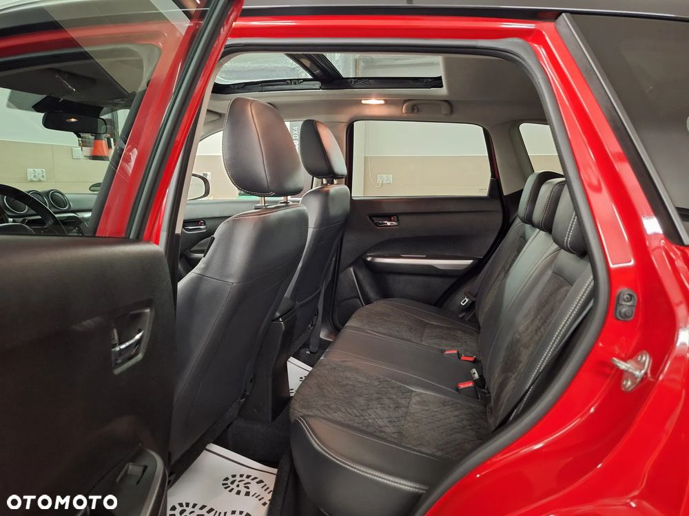 Suzuki Vitara 1.4 Boosterjet SHVS Premium 4WD - 18