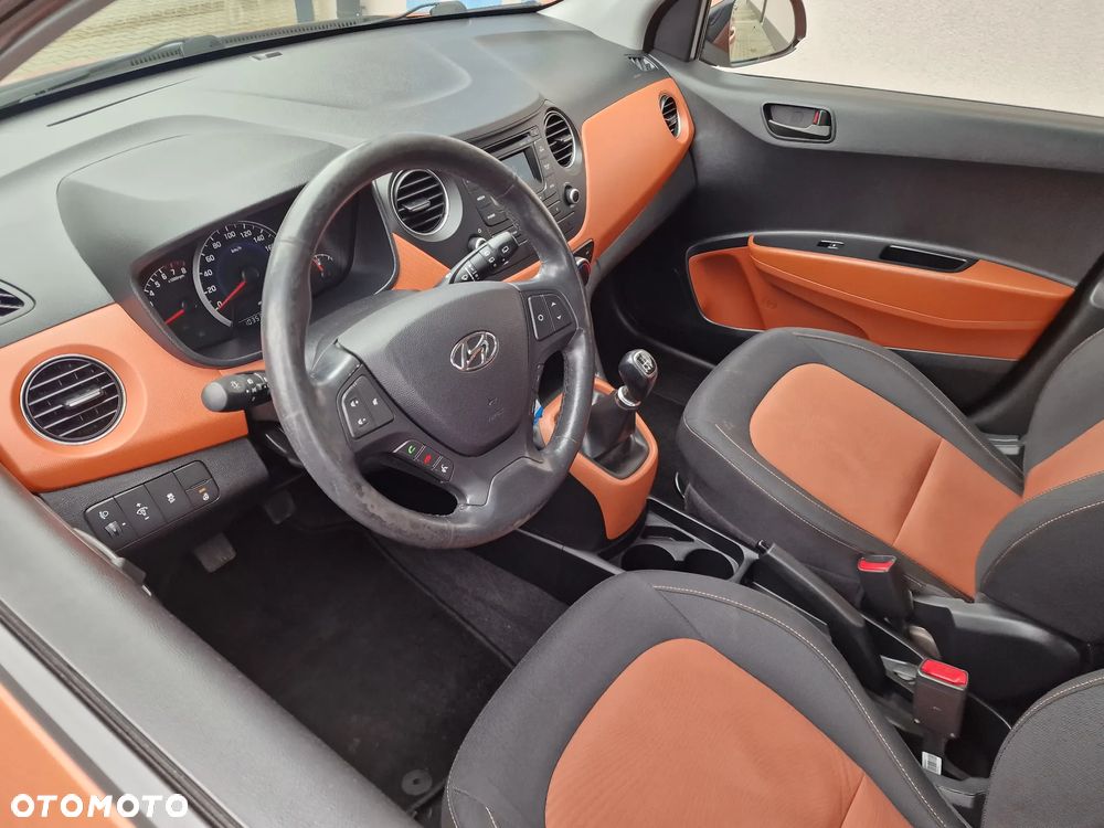 Hyundai i10 1.2 Trend - 10