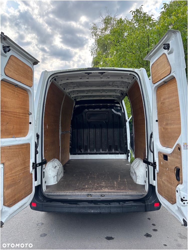 Renault Master III L2H2 - 22
