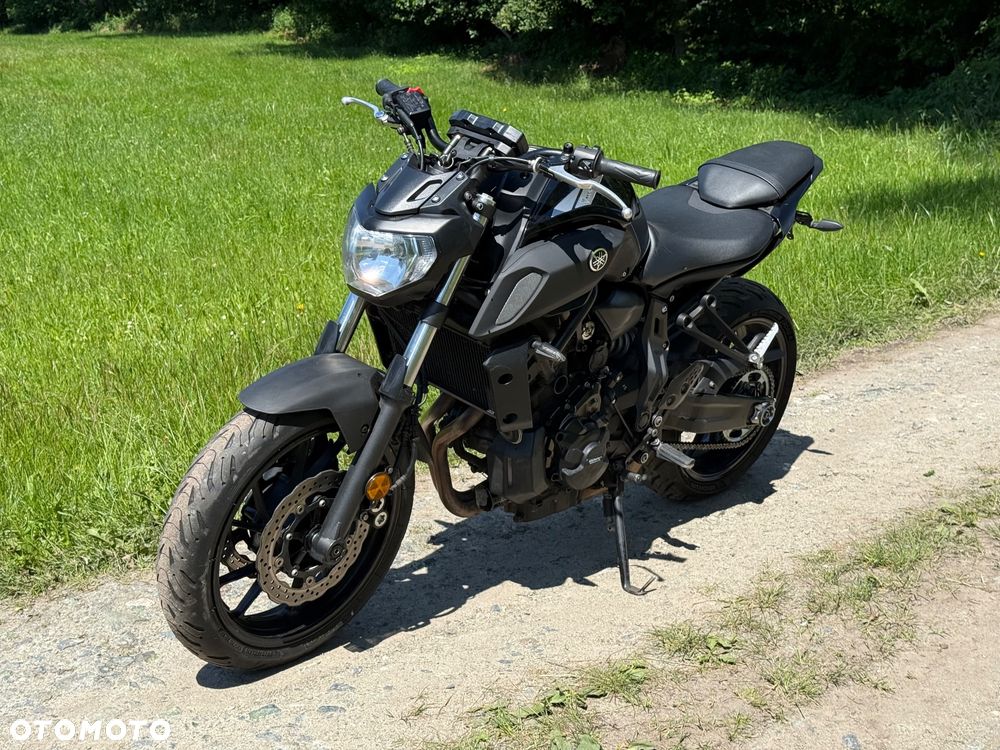 Yamaha MT - 7