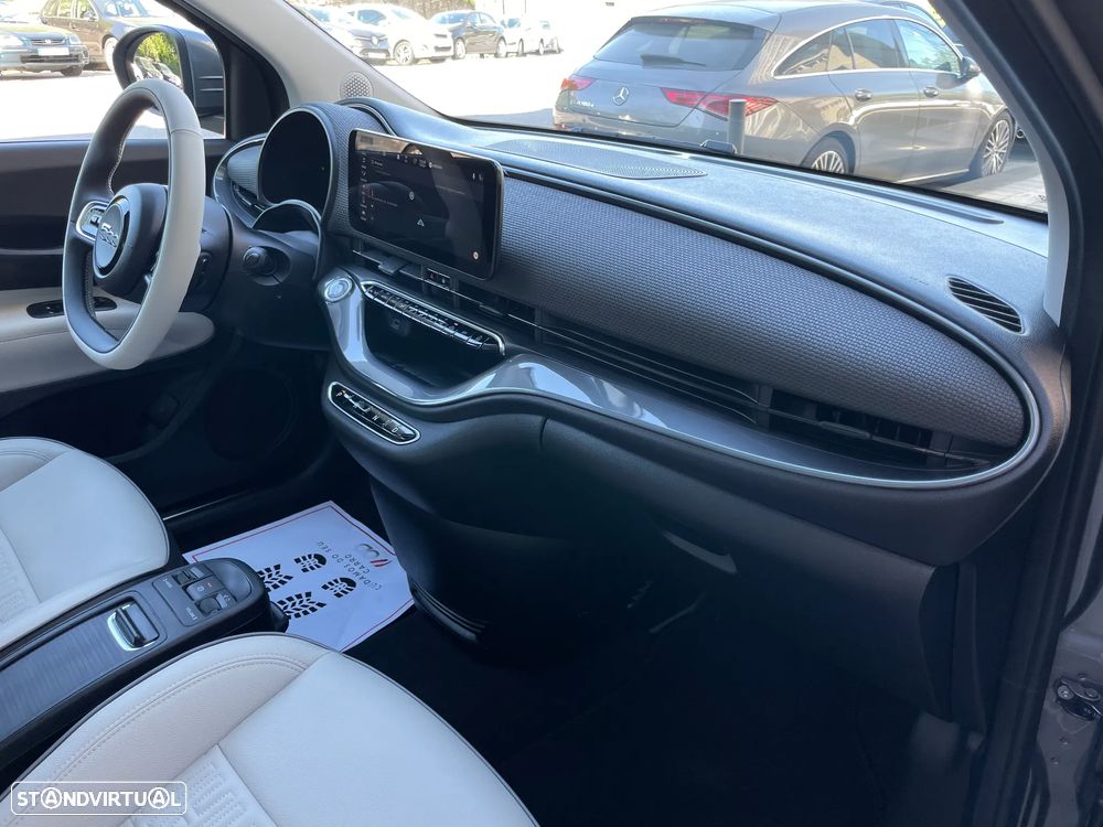 Fiat 500e 23.65 kWh La Prima - 35